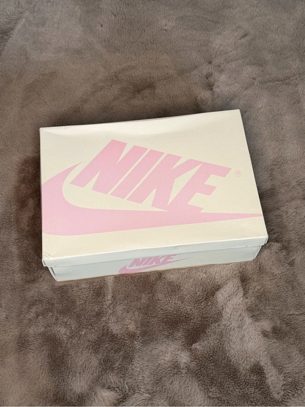 Nike Women’s Low-Top Sneakers - Pink & Cream